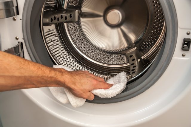 Как избавиться от плесени в стиральной машине? в фото