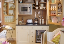 Шкафы для кухни-гостиной: 6 идей выбора