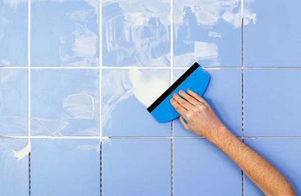 Укладка плитки в ванной своими руками — подробные инструкции с видео