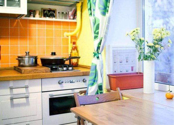 Желтая кухня в интерьере: влияние цвета, сочетание с другими оттенками, фото